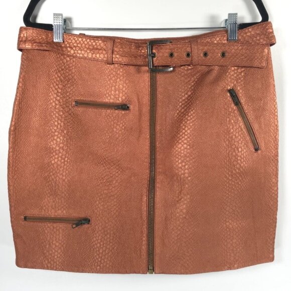 NWT‎ HOUSE OF HARLOW x REVOLVE 100% LEATHER Full Zip Belt Mini Skirt Size XL - Picture 1 of 10